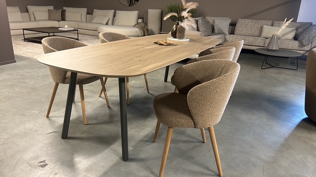 BE93E27A EF39 4B3A 8919 63E894722112